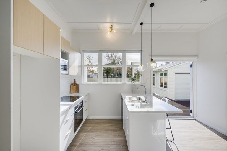 Photo of property in 11a Moeller Street, Taradale, Napier, 4112