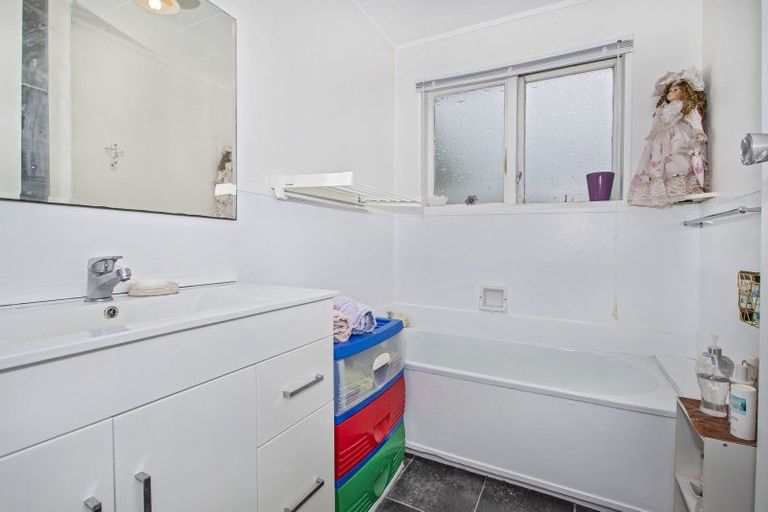 Photo of property in 38 Ross Street, Onerahi, Whangarei, 0110