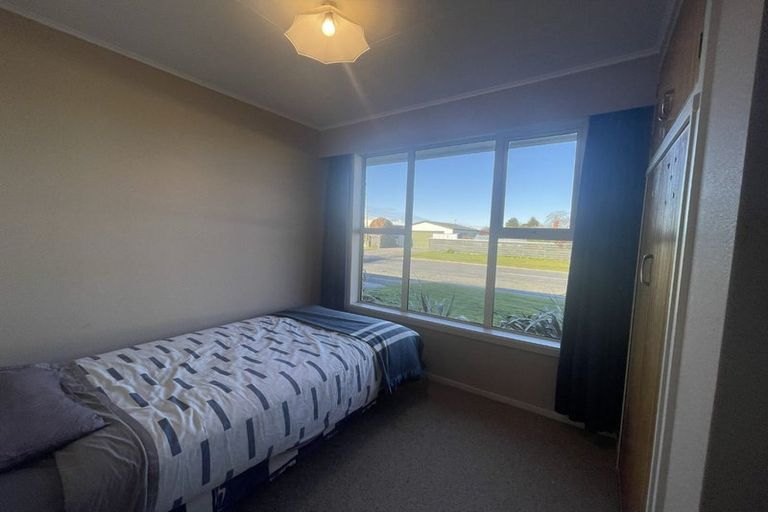 Photo of property in 51 Hillary Street, Winton, 9720