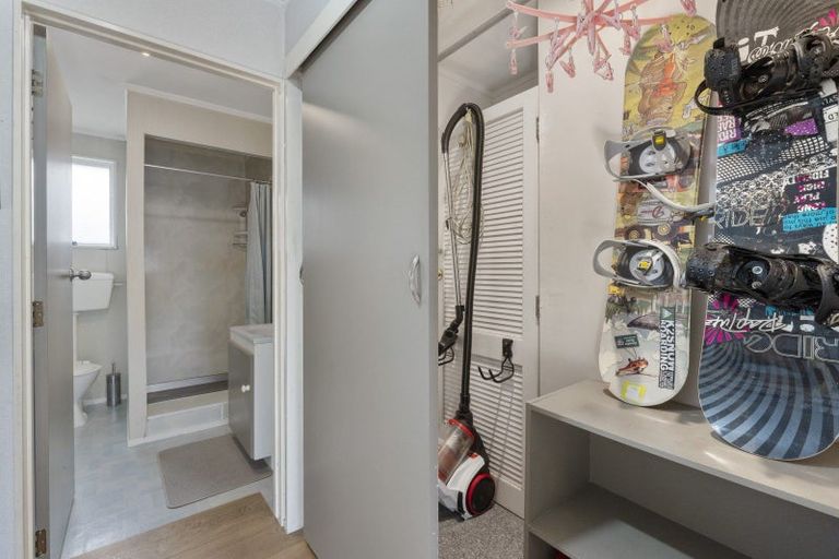 Photo of property in 47c Carroll Street, National Park, Owhango, 3989