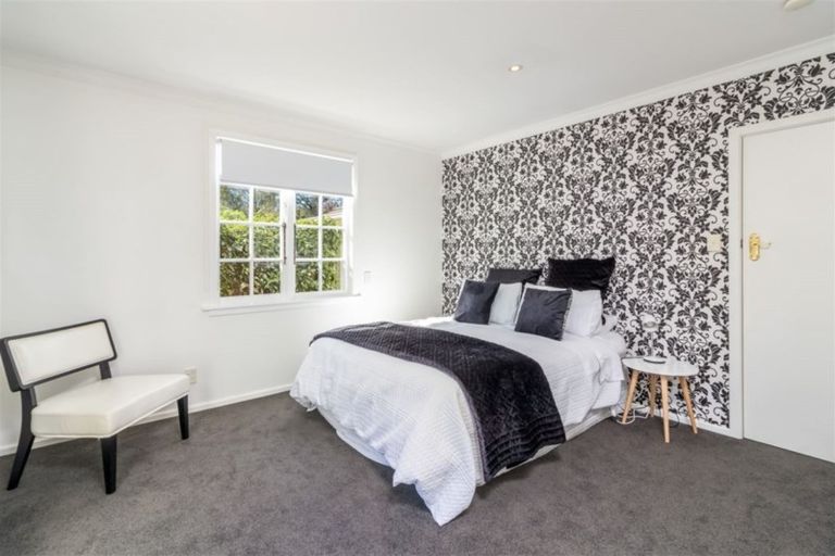 Photo of property in 11 Joyce Crescent, Ilam, Christchurch, 8041