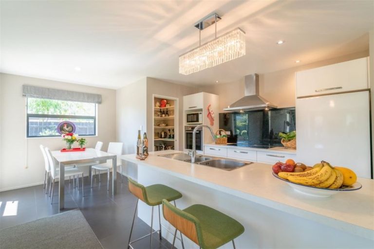 Photo of property in 59 Somerville Crescent, Aidanfield, Christchurch, 8025