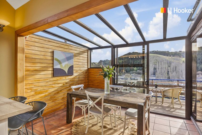 Photo of property in 365 Kenmure Road, Kenmure, Dunedin, 9011