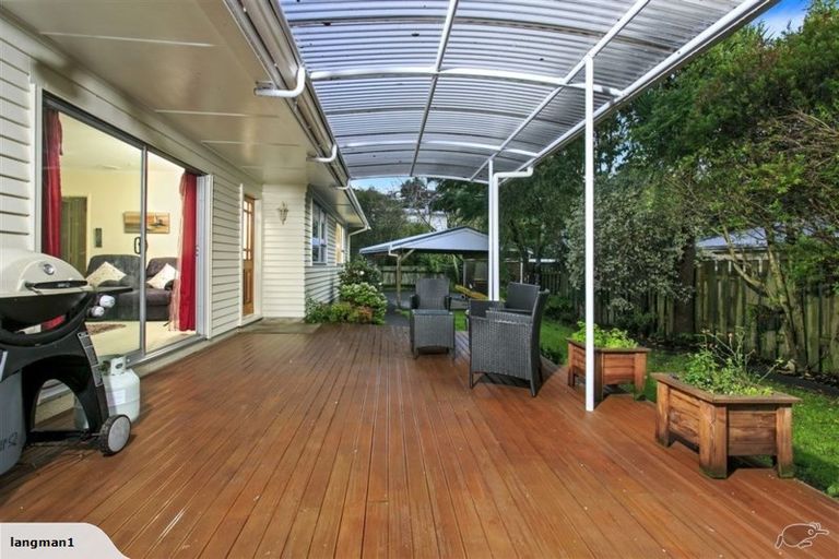 Photo of property in 1/79 Mountbatten Avenue, Hillcrest, Auckland, 0627