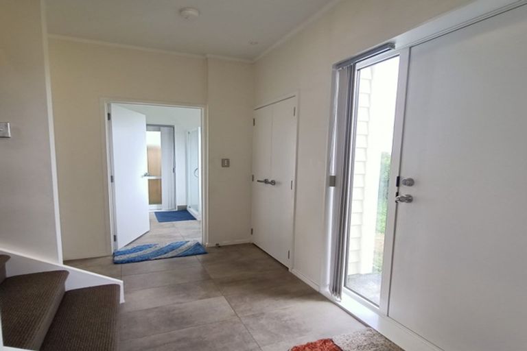 Photo of property in 71 Grove Road, Papakura, 2110