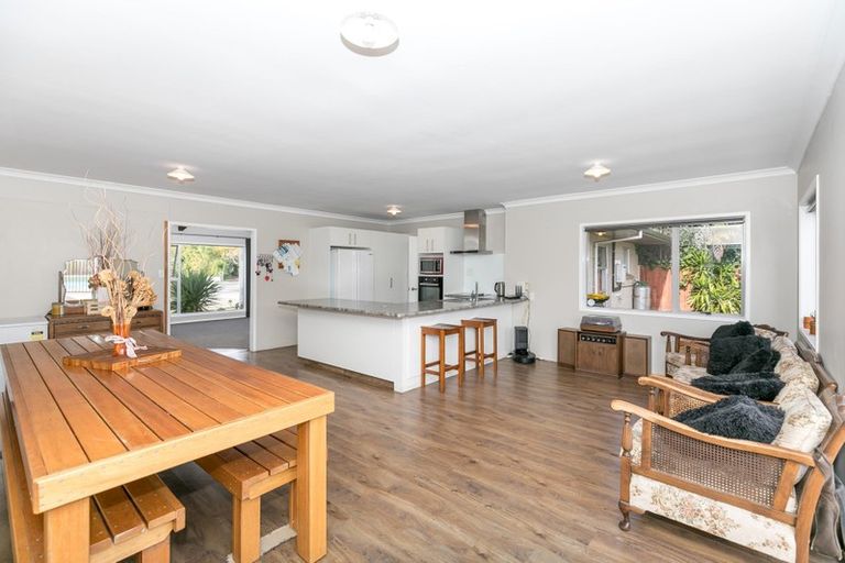 Photo of property in 64 Bryce Street, Cambridge, 3434