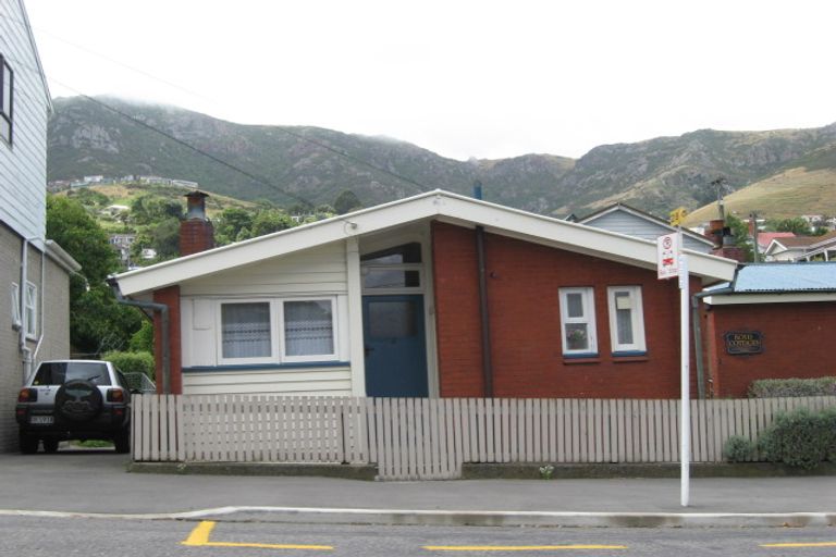 Photo of property in 2 Winchester Street, Lyttelton, 8082