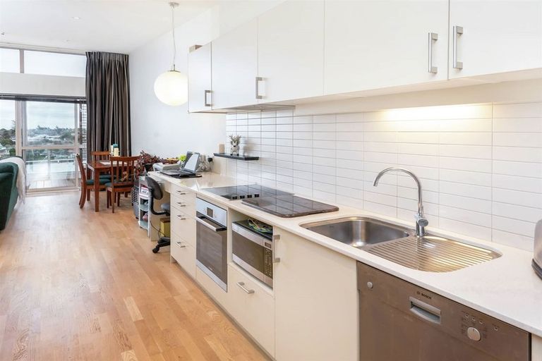 Photo of property in 210/24 Wellington Street, Howick, Auckland, 2014