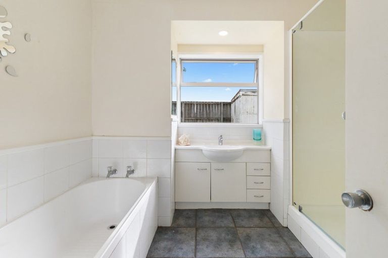 Photo of property in 3031 Awhitu Road, Awhitu, Waiuku, 2684