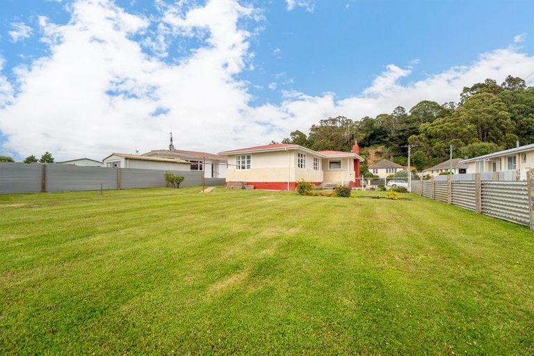 Photo of property in 16 Fleet Street, Oamaru North, Oamaru, 9400