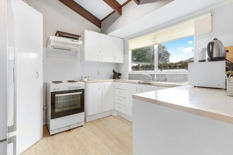 Photo of property in 7 Dale Place, St Andrews, Hamilton, 3200