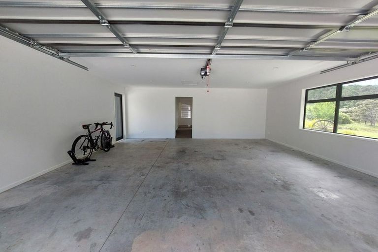 Photo of property in 5/128 Onewa Road, Northcote, Auckland, 0627