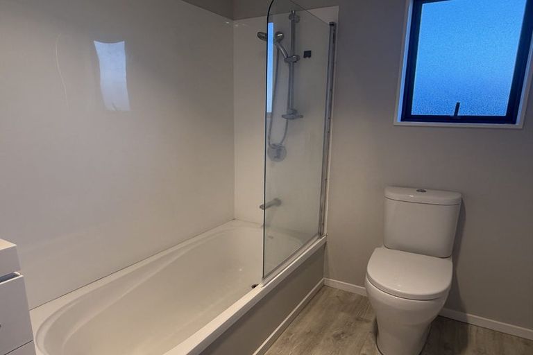 Photo of property in 2/64 Packe Street, Edgeware, Christchurch, 8013