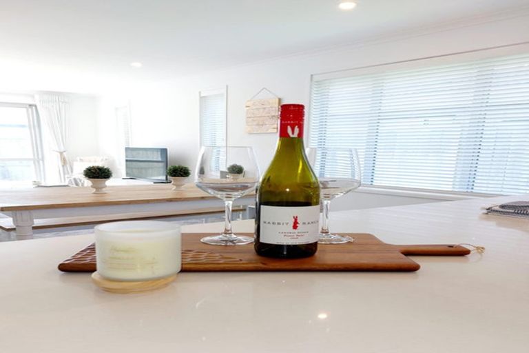 Photo of property in 4 Piripono Crescent, Pukekohe, 2120