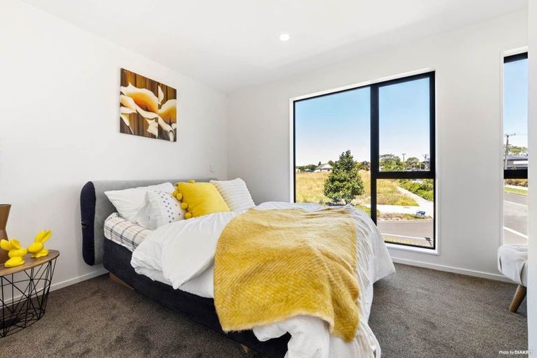 Photo of property in 14c Fortyfoot Lane, Sunnyhills, Auckland, 2010