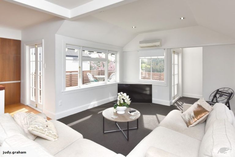 Photo of property in 1/35 Carlton Mill Road, Merivale, Christchurch, 8014