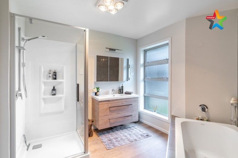 Photo of property in 30 Matua Road, Otatara, Invercargill, 9879