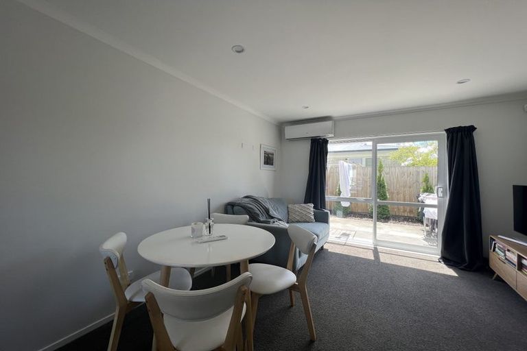 Photo of property in 23/10 Burrows Place, Frankton, Hamilton, 3204