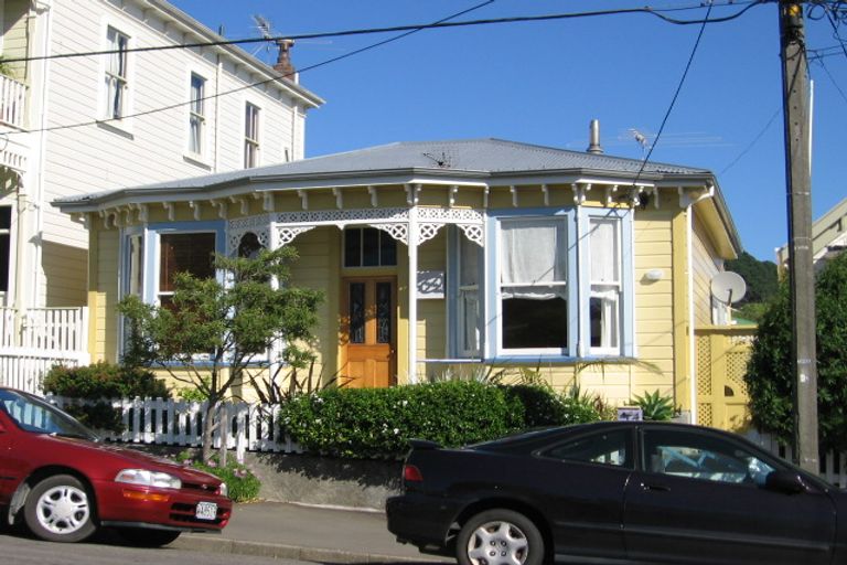 Photo of property in 14 Somerset Avenue, Newtown, Wellington, 6021