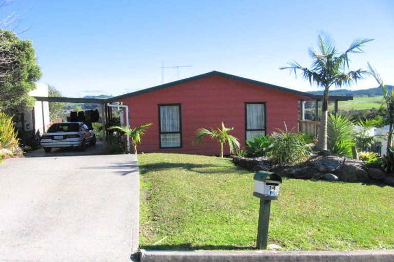 Photo of property in 14a Falls View Road, Haruru, 0204