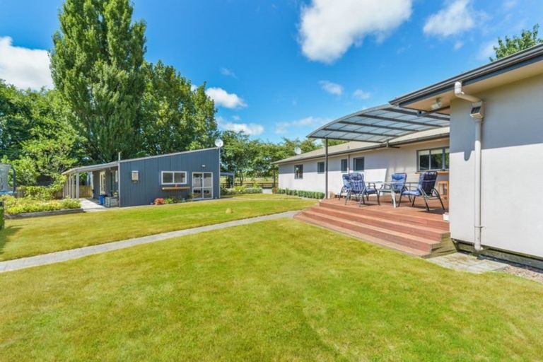 Photo of property in 2612 River Road, Horsham Downs, Hamilton, 3281