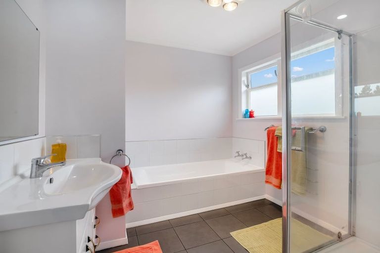 Photo of property in 38 Tay Street, Woodville, 4920