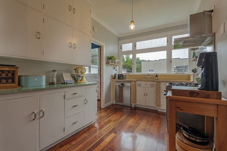 Photo of property in 536 Church Street, Terrace End, Palmerston North, 4410