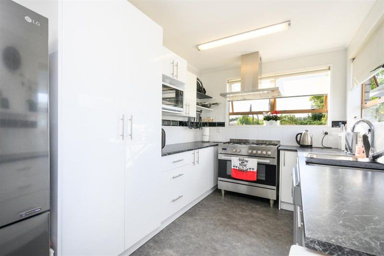 Photo of property in 21 Flower Street, Bulls, 4818