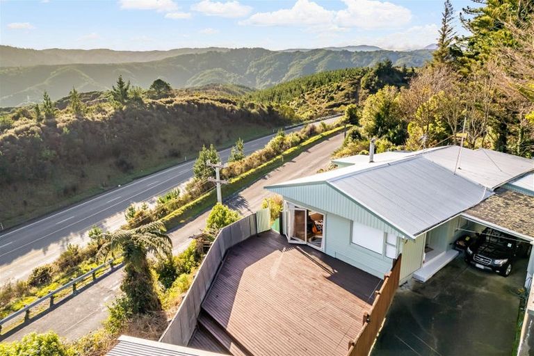 Photo of property in 2c Kaitoke Loop Road, Kaitoke, Upper Hutt, 5018