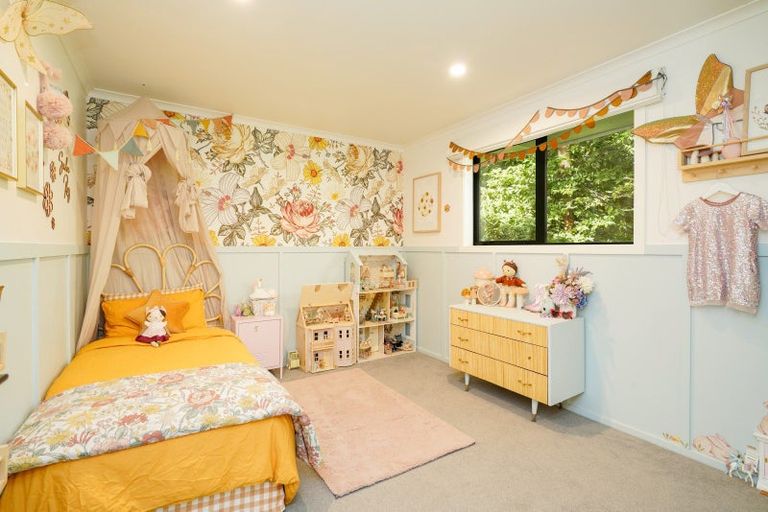 Photo of property in 58 Ruru Avenue, Otatara, Invercargill, 9879