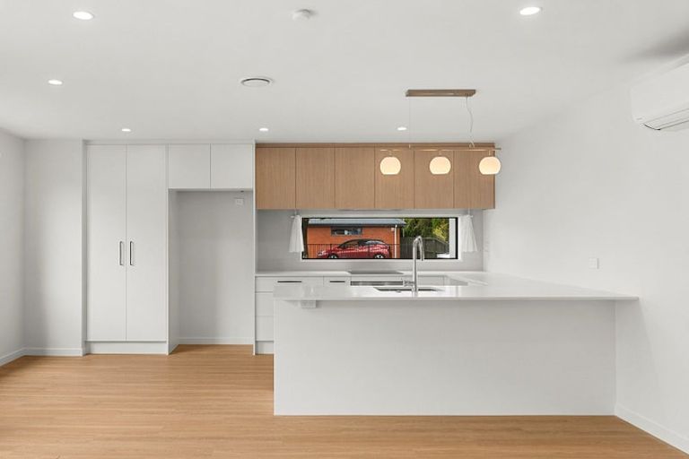 Photo of property in 406 Wigram Road, Halswell, Christchurch, 8025