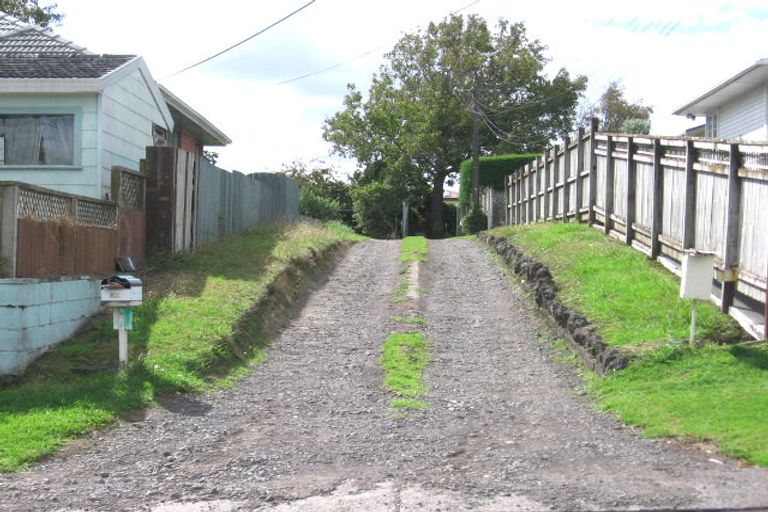 Photo of property in 45 Strid Road, Te Atatu South, Auckland, 0610