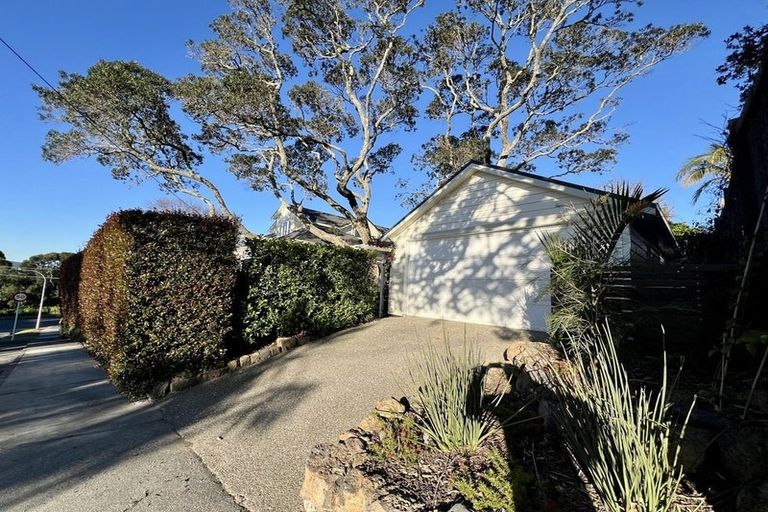 Photo of property in 1 Mozeley Avenue, Devonport, Auckland, 0624