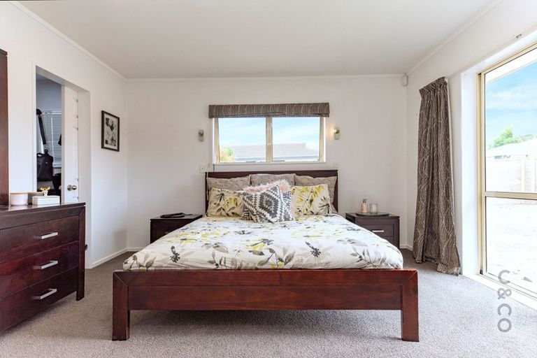 Photo of property in 19 Merlot Heights, Huapai, Kumeu, 0810