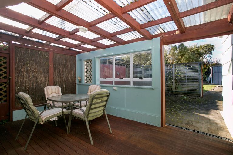 Photo of property in 56 Taupo View Road, Taupo, 3330