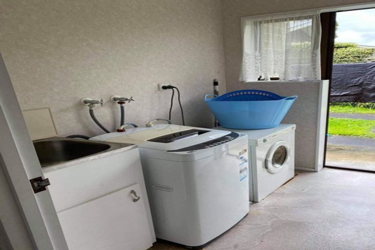 Photo of property in 24 Graham Street, Eltham, 4322