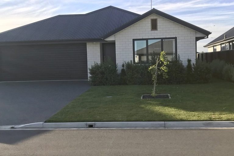 Photo of property in 12 John Raven Lane, Woodend, 7610