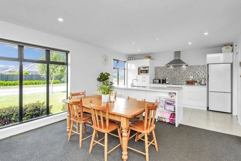 Photo of property in 1 Leonie Lane, West Melton, 7618