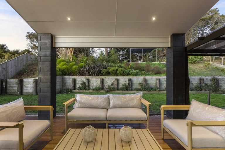 Photo of property in 17 Annmarie Avenue, Totara Park, Auckland, 2019