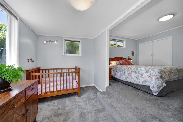 Photo of property in 7 Whakawhiti Street, Marfell, New Plymouth, 4310