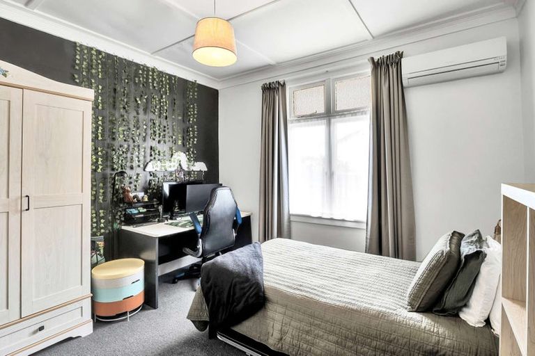 Photo of property in 28 Carlton Avenue, Gonville, Whanganui, 4501