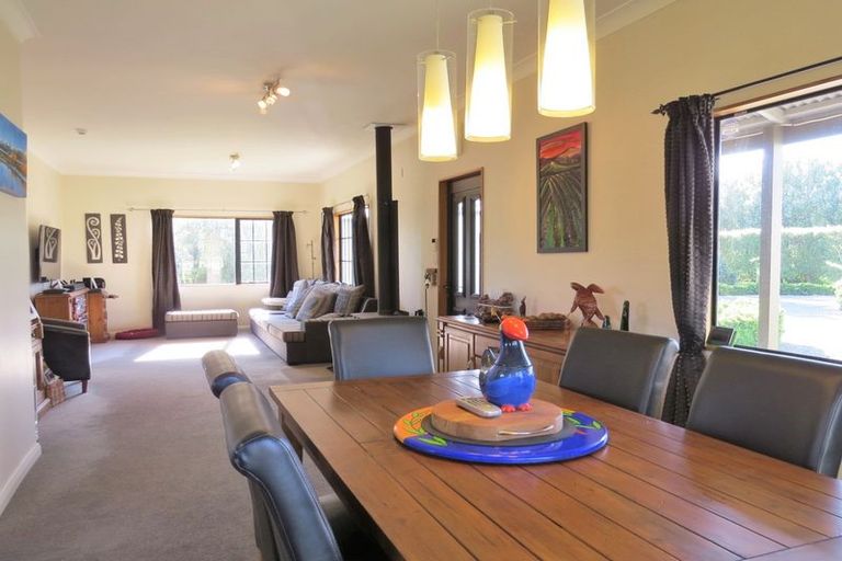 Photo of property in 96b Kent Street, Carterton, 5713