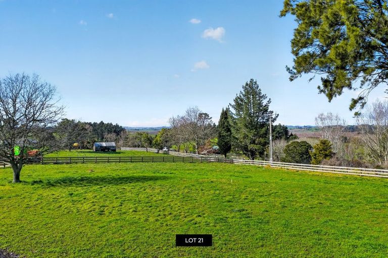 Photo of property in 84 Dean Road, Pokeno, 2471