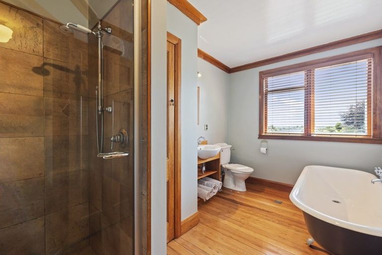 Photo of property in 97 Weraroa Road, Levin, 5510