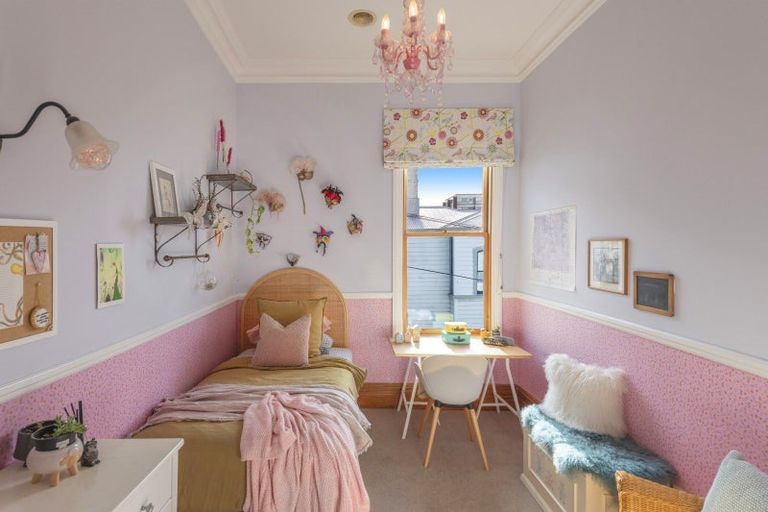 Photo of property in 26 Grant Road, Thorndon, Wellington, 6011