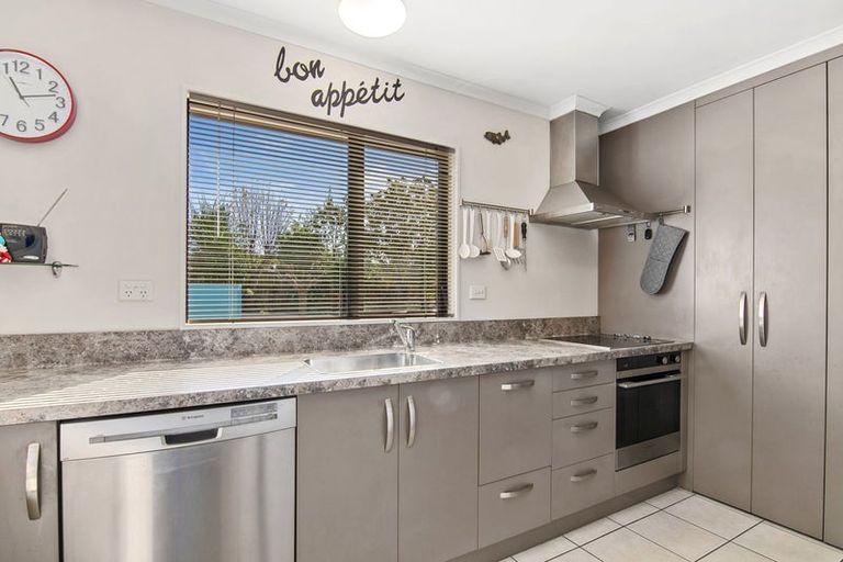 Photo of property in 2 Mccrae Street, Wakefield, 7025