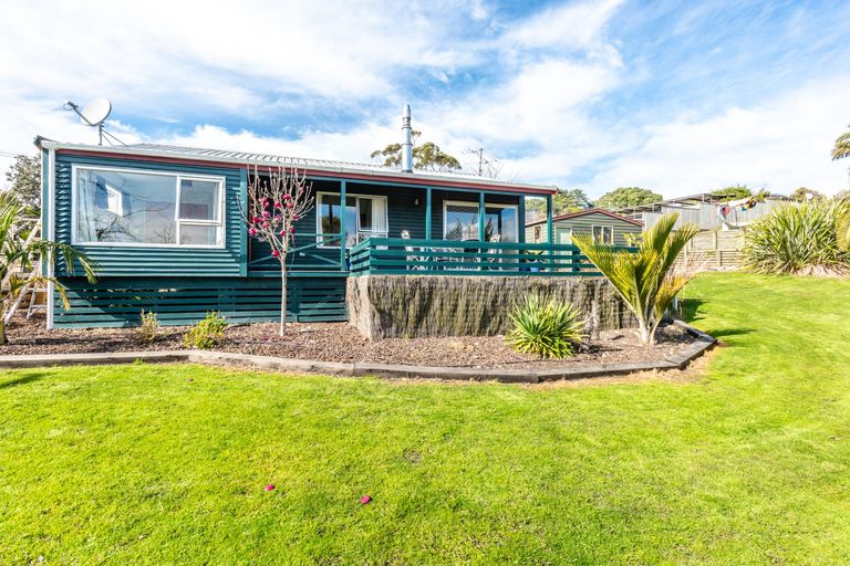 Photo of property in 22 Wallis Road, Kaiti, Gisborne, 4010