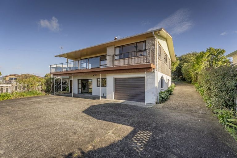 Photo of property in 9 Landel Place, Whitianga, 3510
