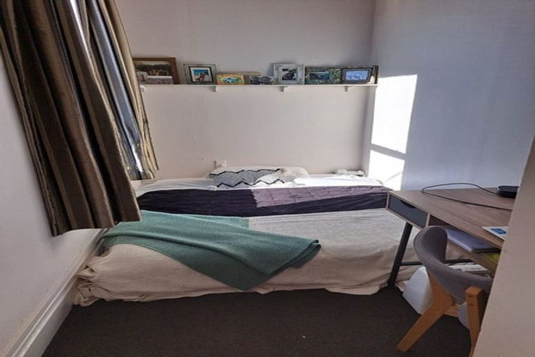 Photo of property in 19 Armour Avenue, Mount Victoria, Wellington, 6011