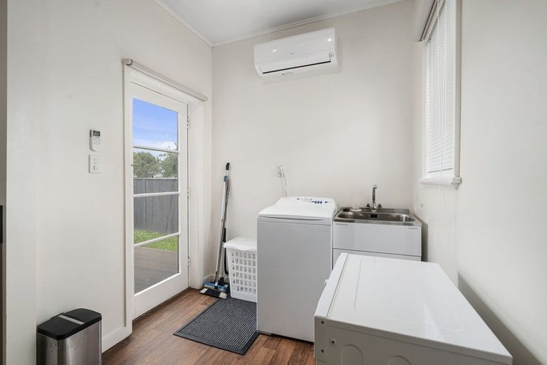 Photo of property in 162 Cook Street, West End, Palmerston North, 4410